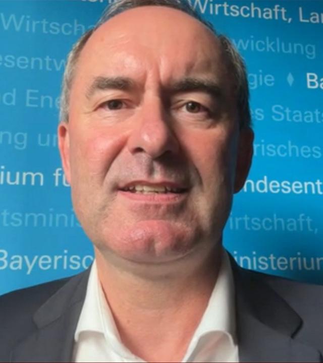 Aiwanger: Verbrenner-Aus höchst überfällig