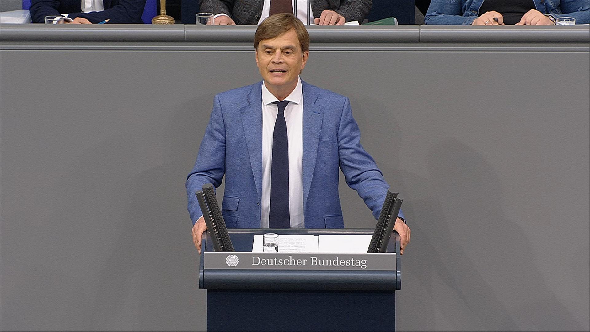 Aktuelle Stunde: Ein Jahr Regierung unter Kanzler Merz