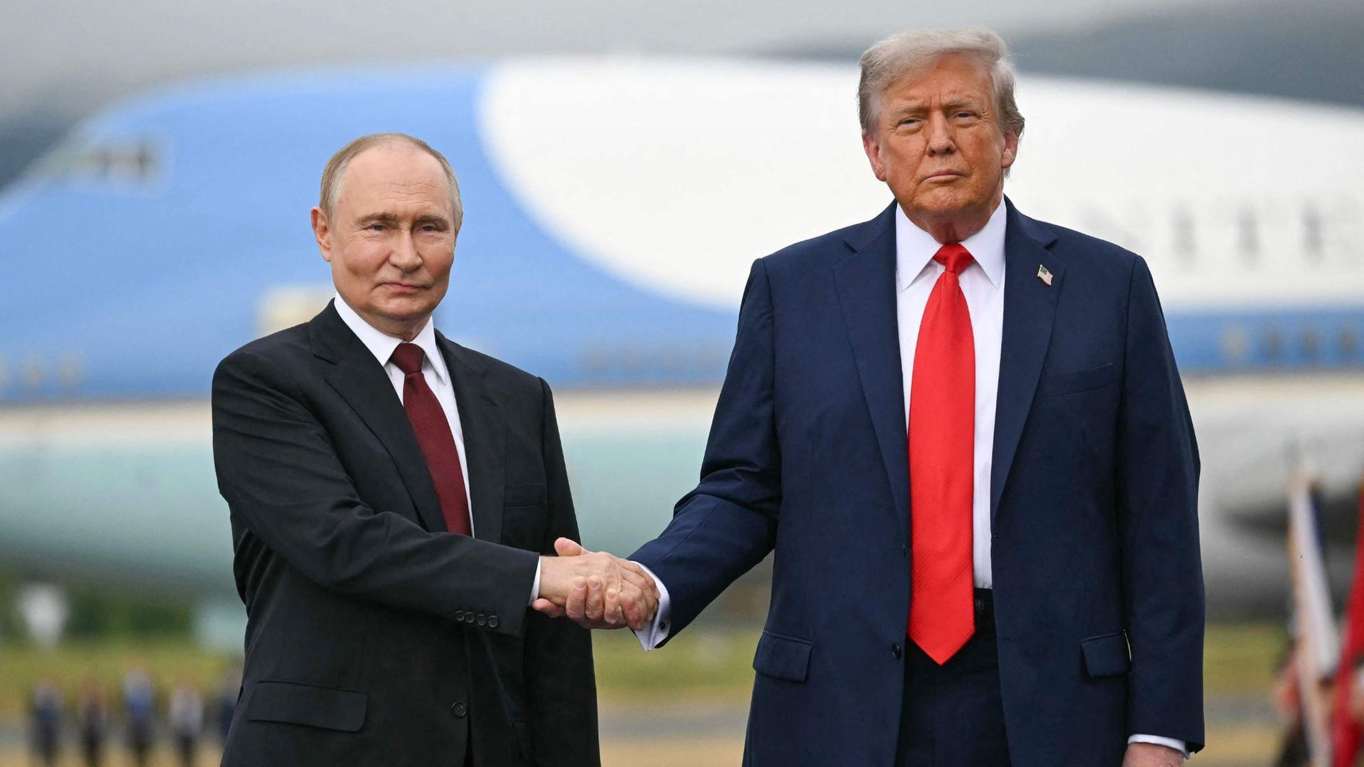 Alaska-Gipfel: Ankunft von Trump und Putin