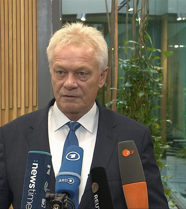 Alois Rainer zur Vogelgrippe: "Die Lage ist ernst"