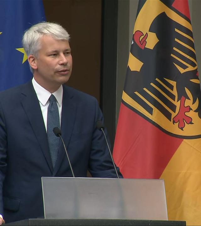 Amtsübergabe im Verkehrsministerium
