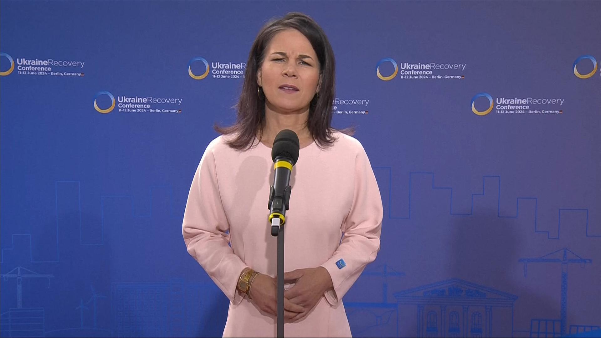 Baerbock zur Ukraine-Wiederaufbaukonferenz