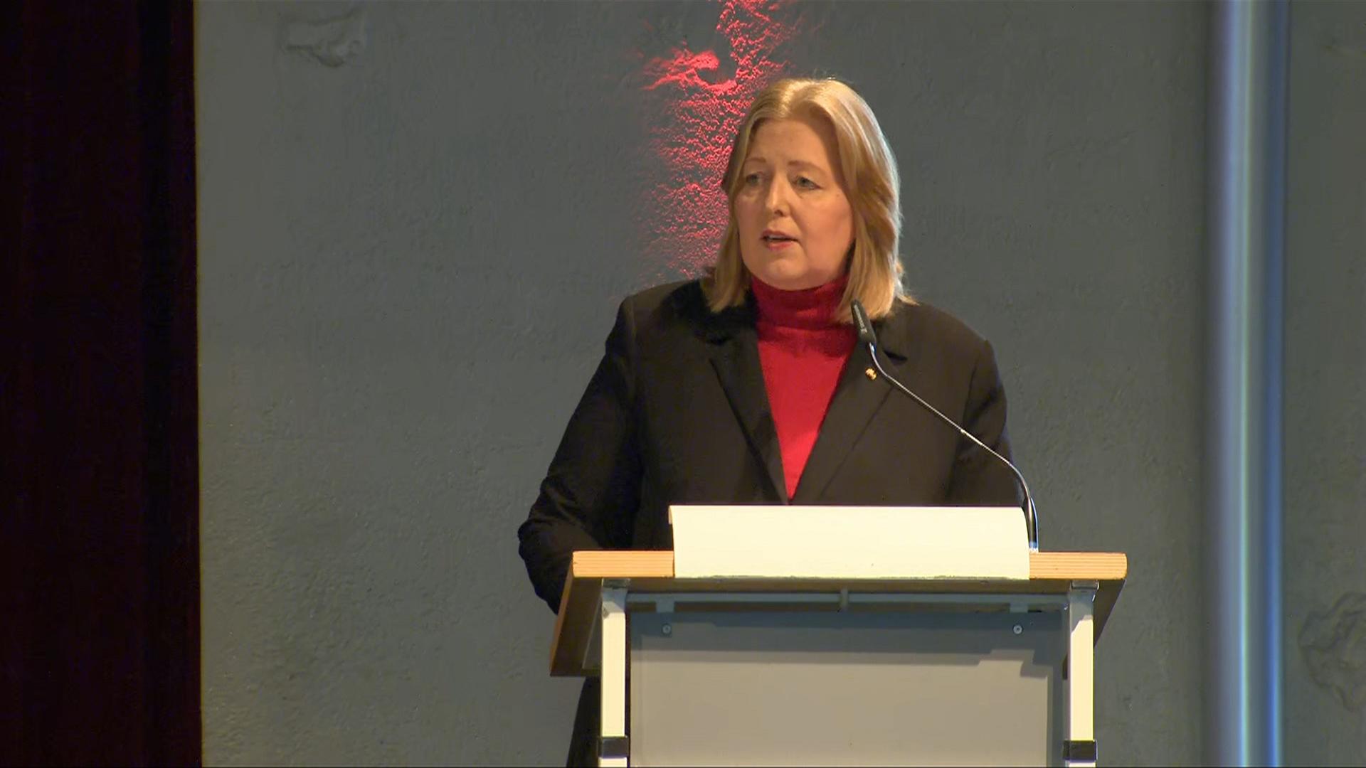 Bas: "Tarifbindung wieder stärken in diesem Land"