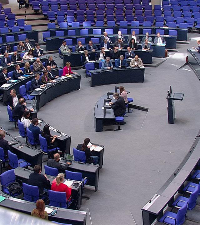 Befragung der Bundesregierung mit Alexander Dobrindt und Alois Rainer