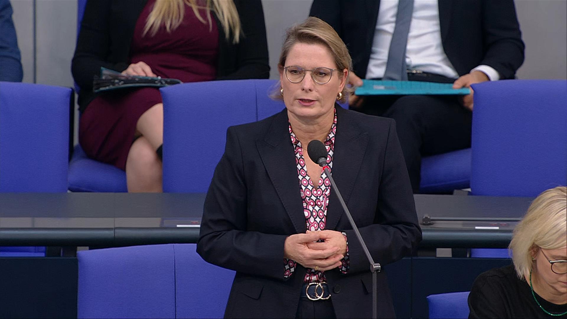 Befragung von Hubig und Schnieder