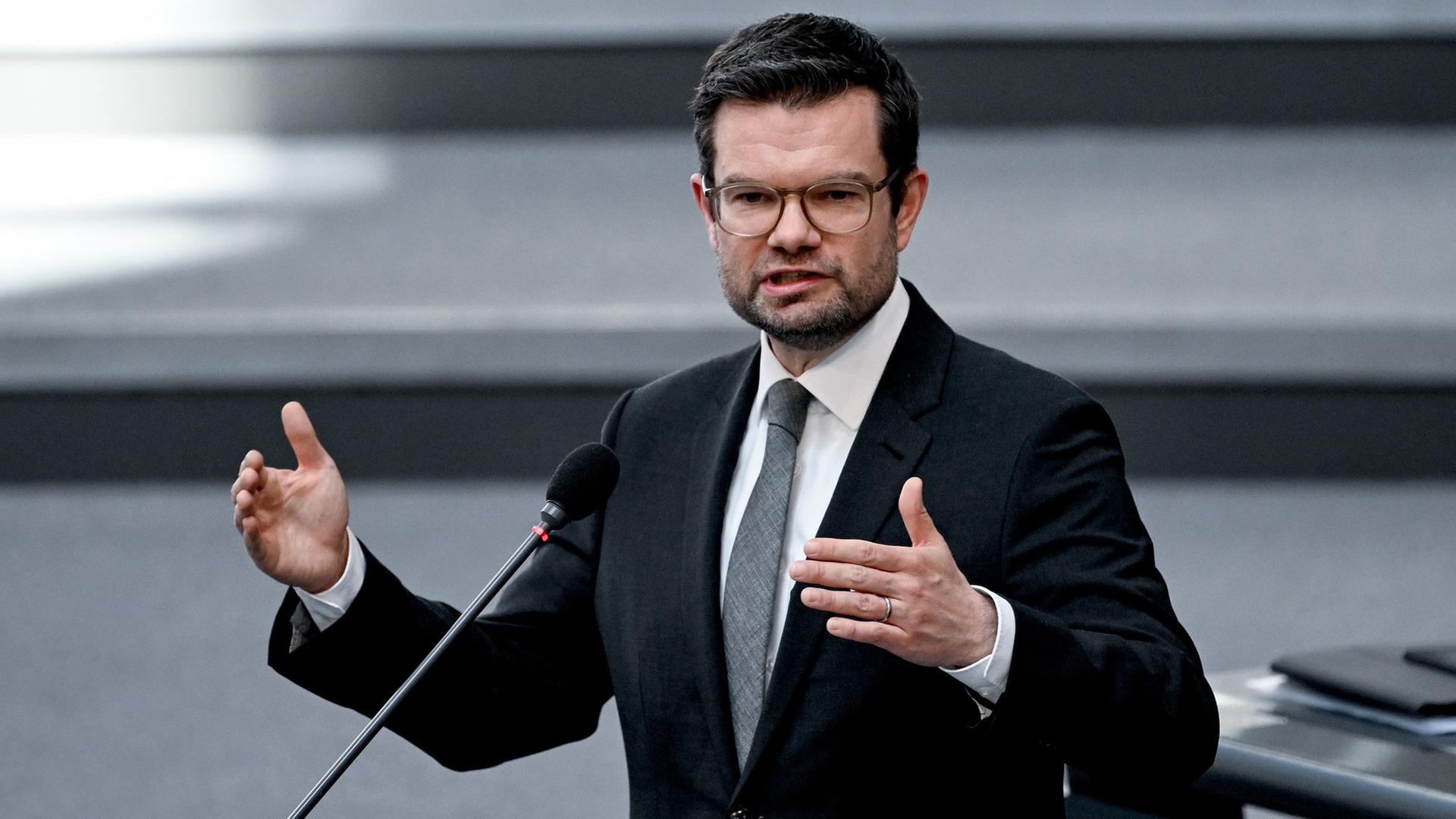 Befragung von Justizminister Buschmann