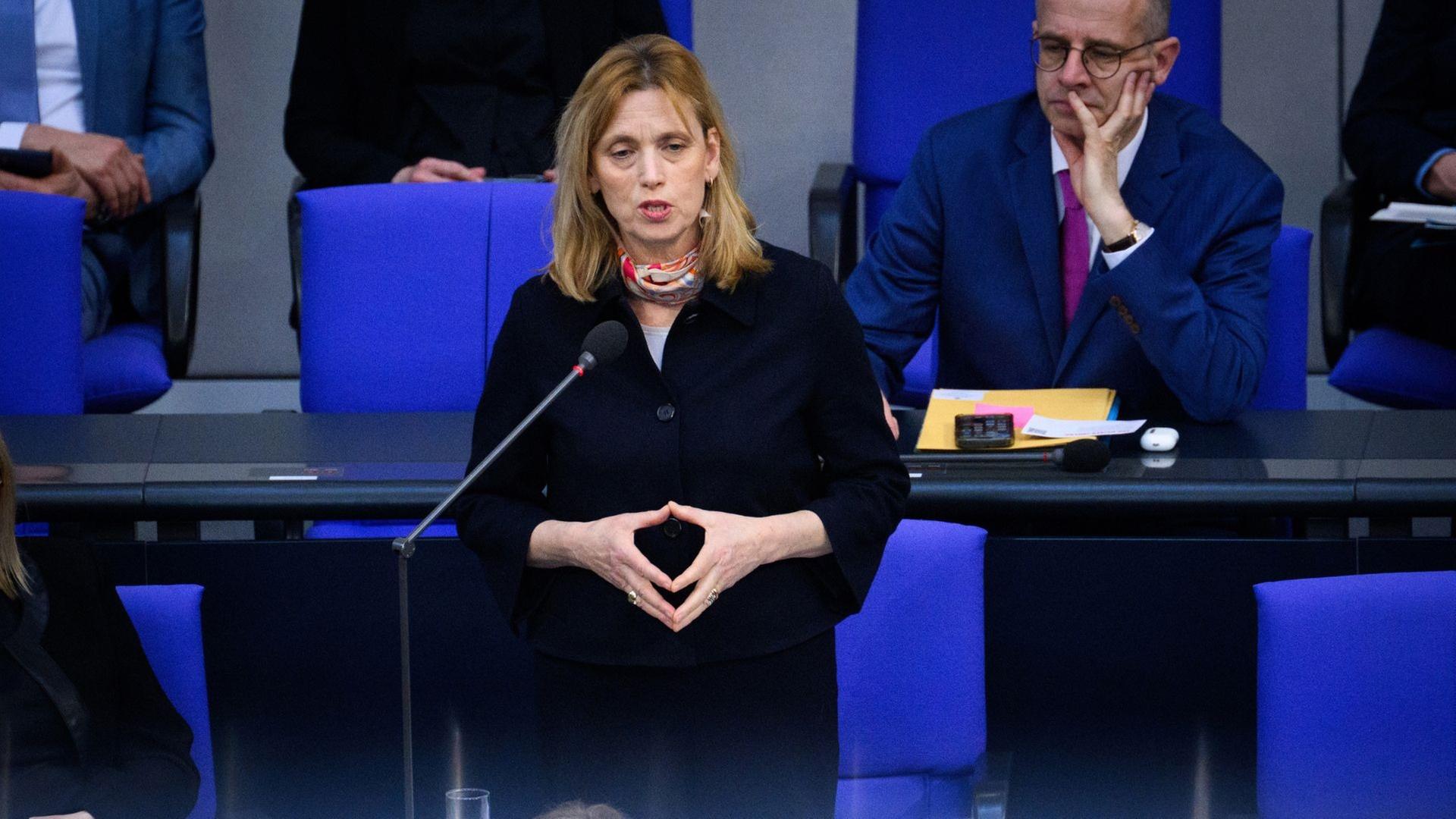 Befragung von Karin Prien und Carsten Schneider