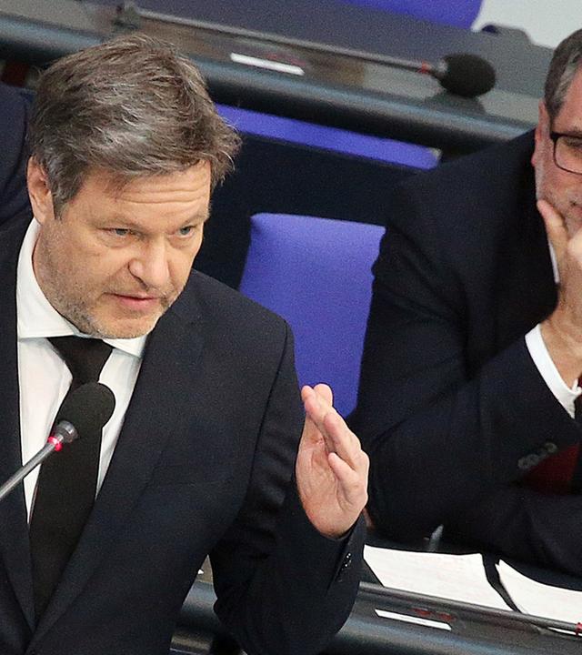 Befragung Wirtschaftsminister & Kanzleramtschef