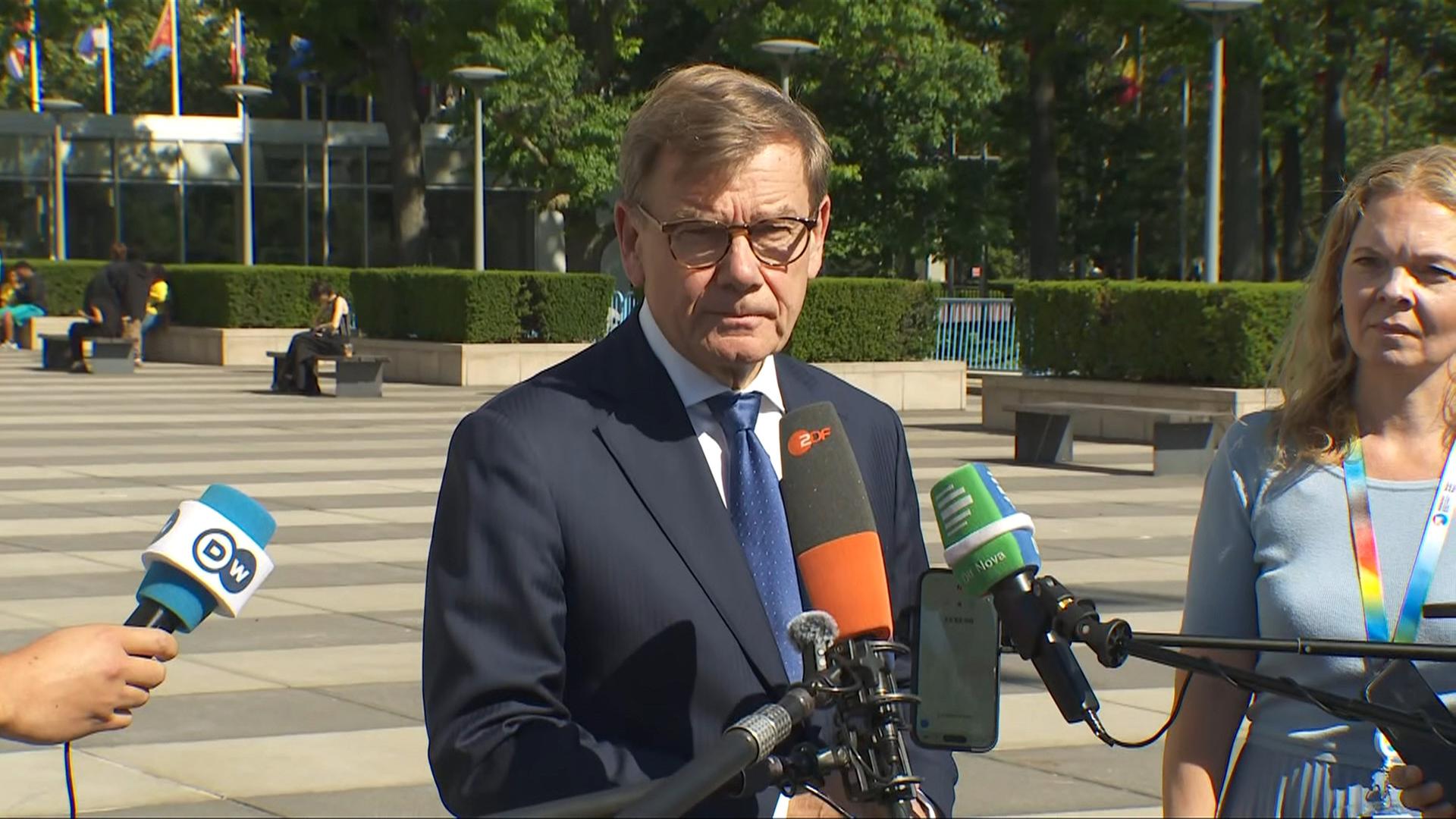 Bundesaußenminister Johann Wadephul (CDU) vor der Wahl nicht-ständiger Mitglieder im UN-Sicherheitsrat