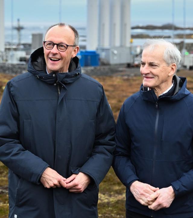 Bundeskanzler Friedrich Merz trifft Jonas Gahr Støre in Norwegen