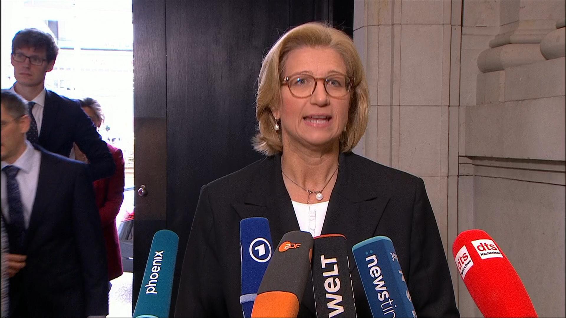 Bundesrat: Spritpreise, Tariftreue, Krankenhaus-Reform