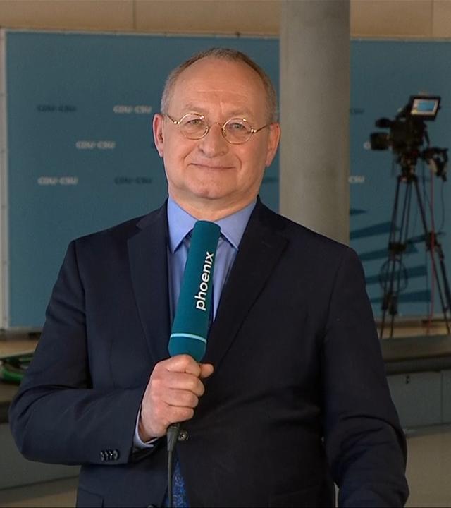Bundesregierung: "Beide Seiten nicht mit Ruhm bekleckert"