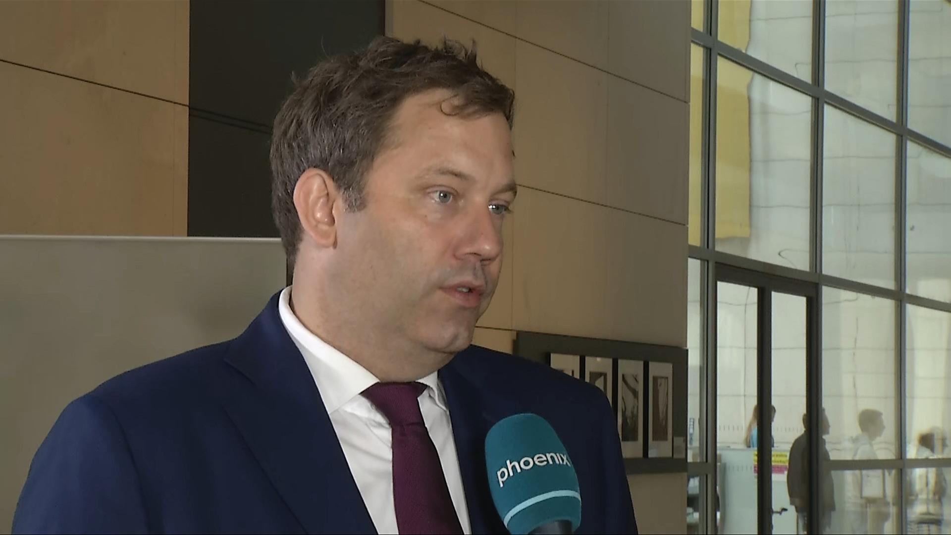 Bundestagsgespräch mit Lars Klingbeil (SPD, Bundesfinanzminister) 