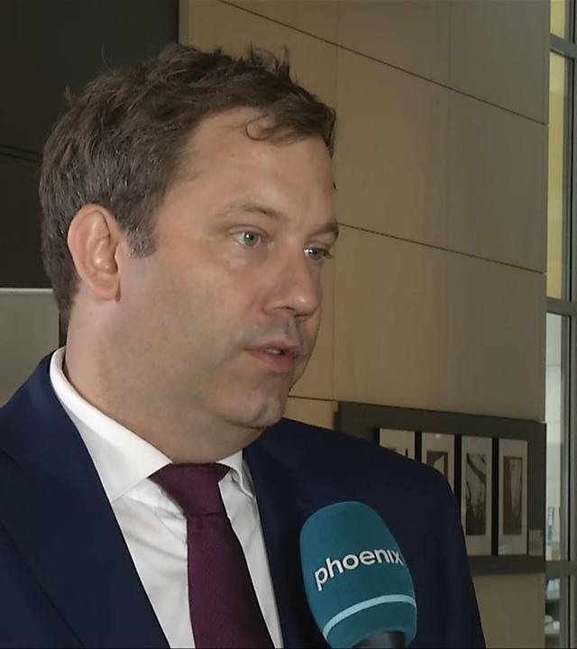 Bundestagsgespräch mit Lars Klingbeil (SPD, Bundesfinanzminister) 