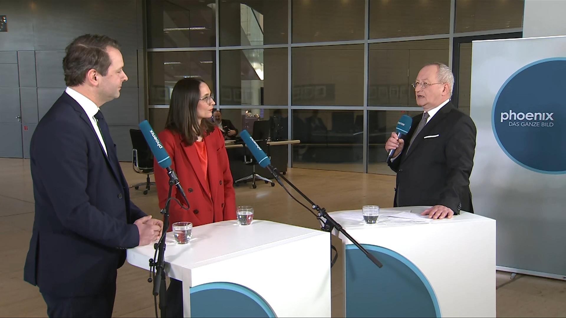 Bundestagsgespräch zum Vergabebeschleunigungsgesetz