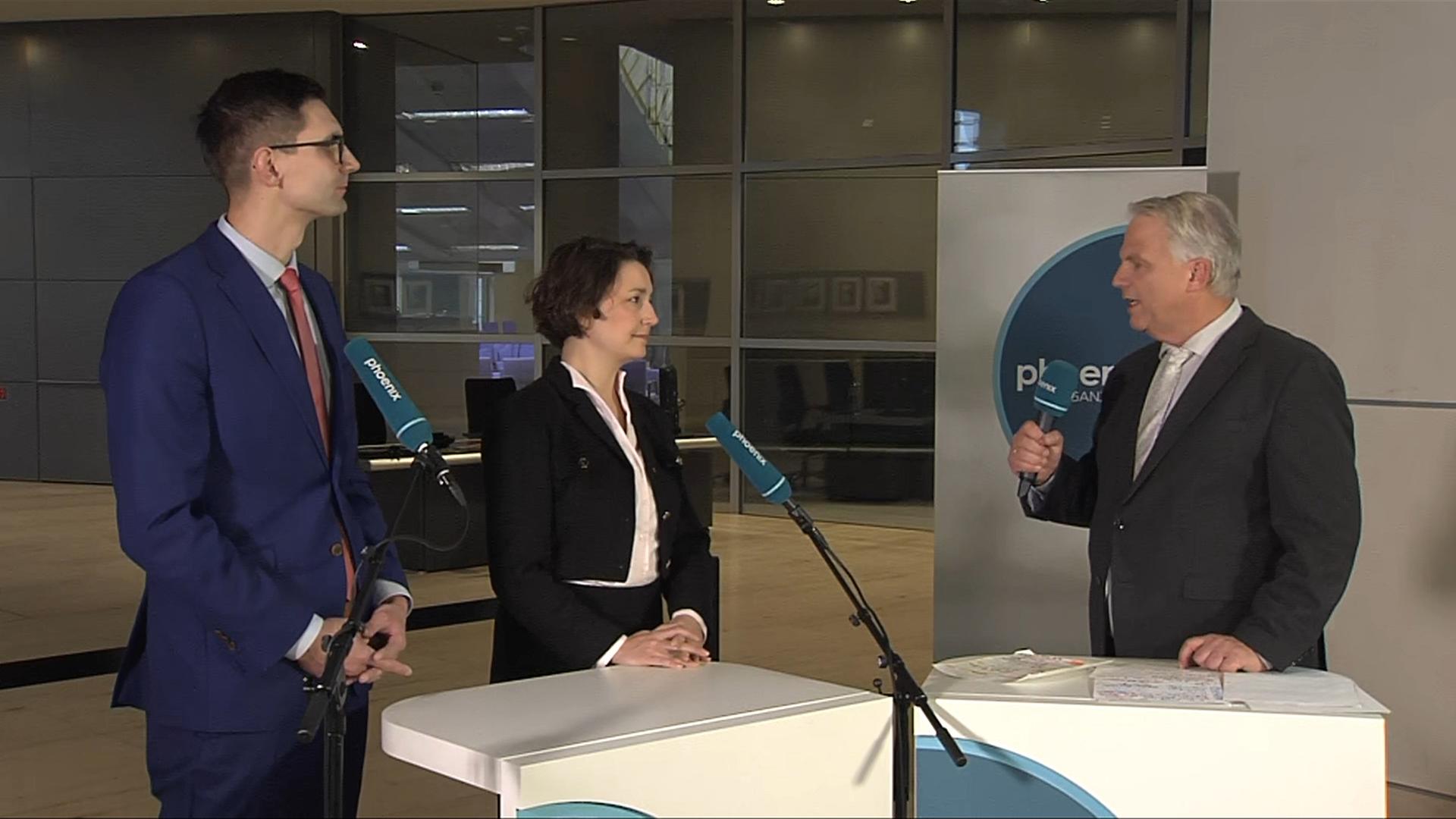 Bundestagsgespräch zum Wirtschaftsbericht