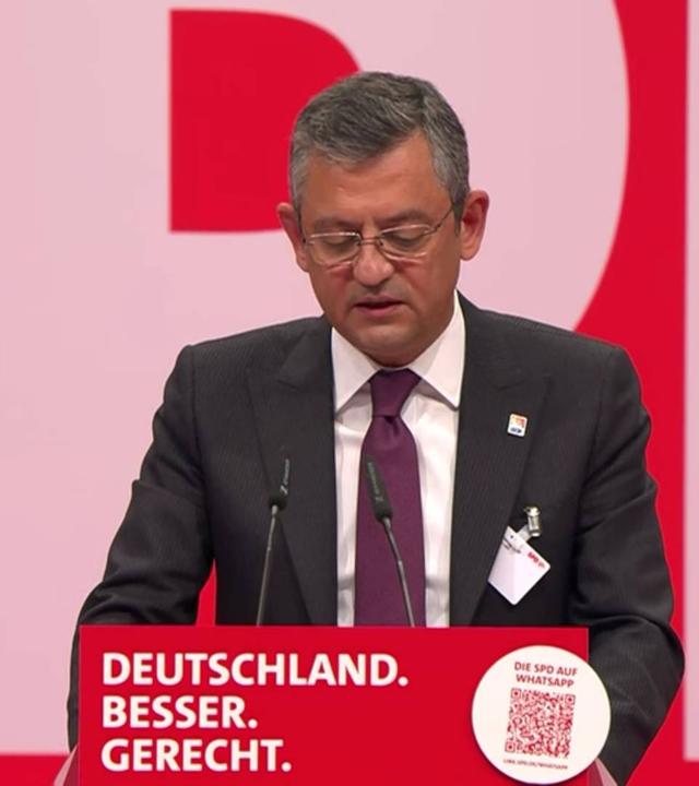 CHP-Chef Özgür Özel