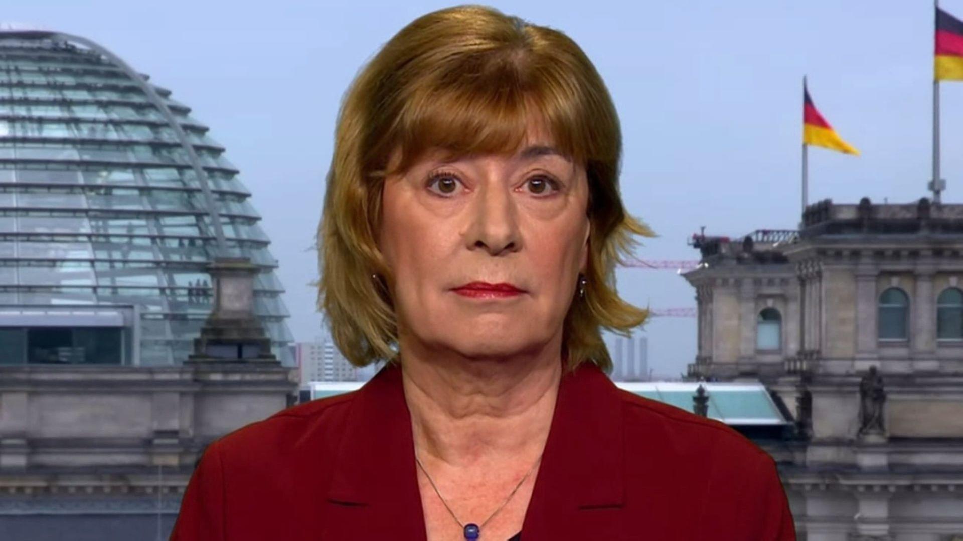 Christine Dankbar u.a. zu Friedrich Merz