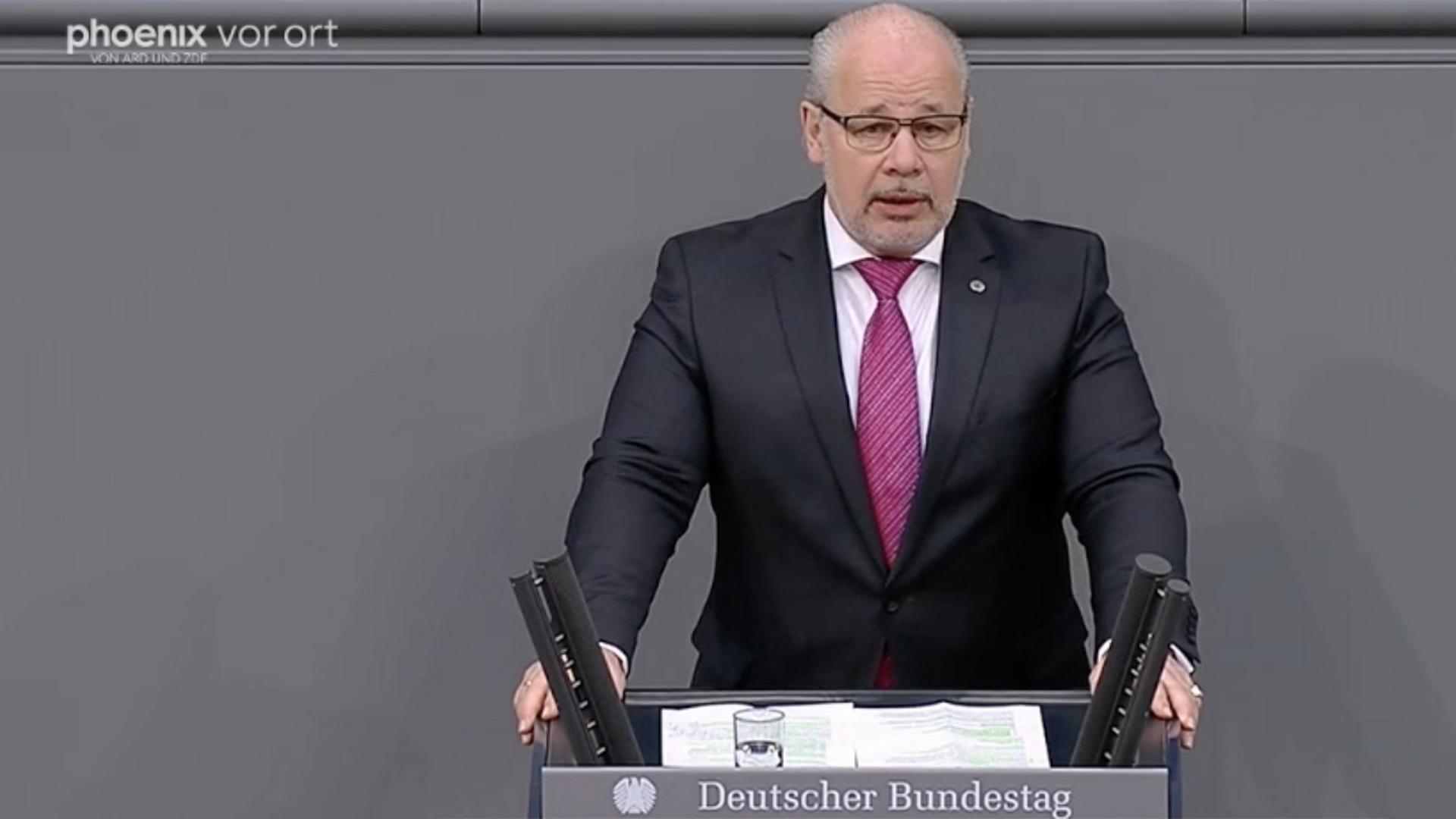 Covid-Impfungen, Maskenpflicht & Infektionsschutz