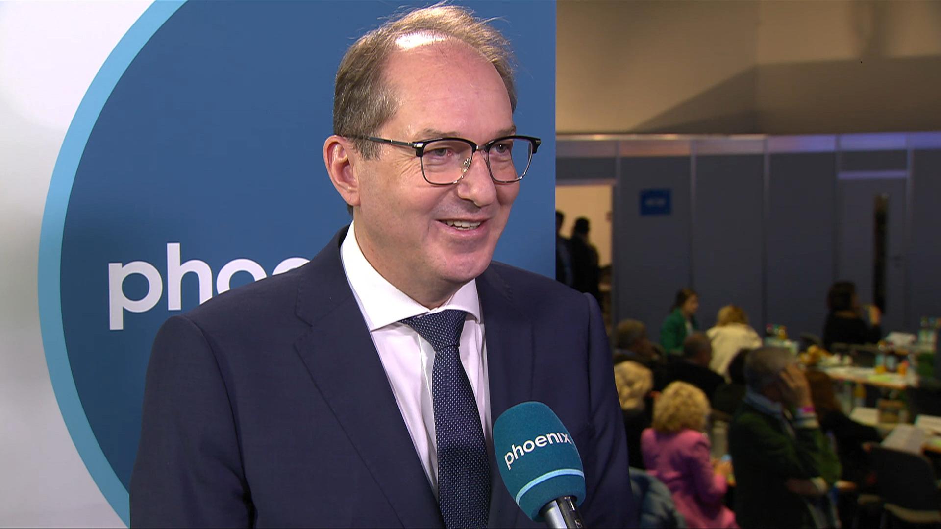 CSU-Parteitag: Interview mit Bundesinnenminister Dobrindt