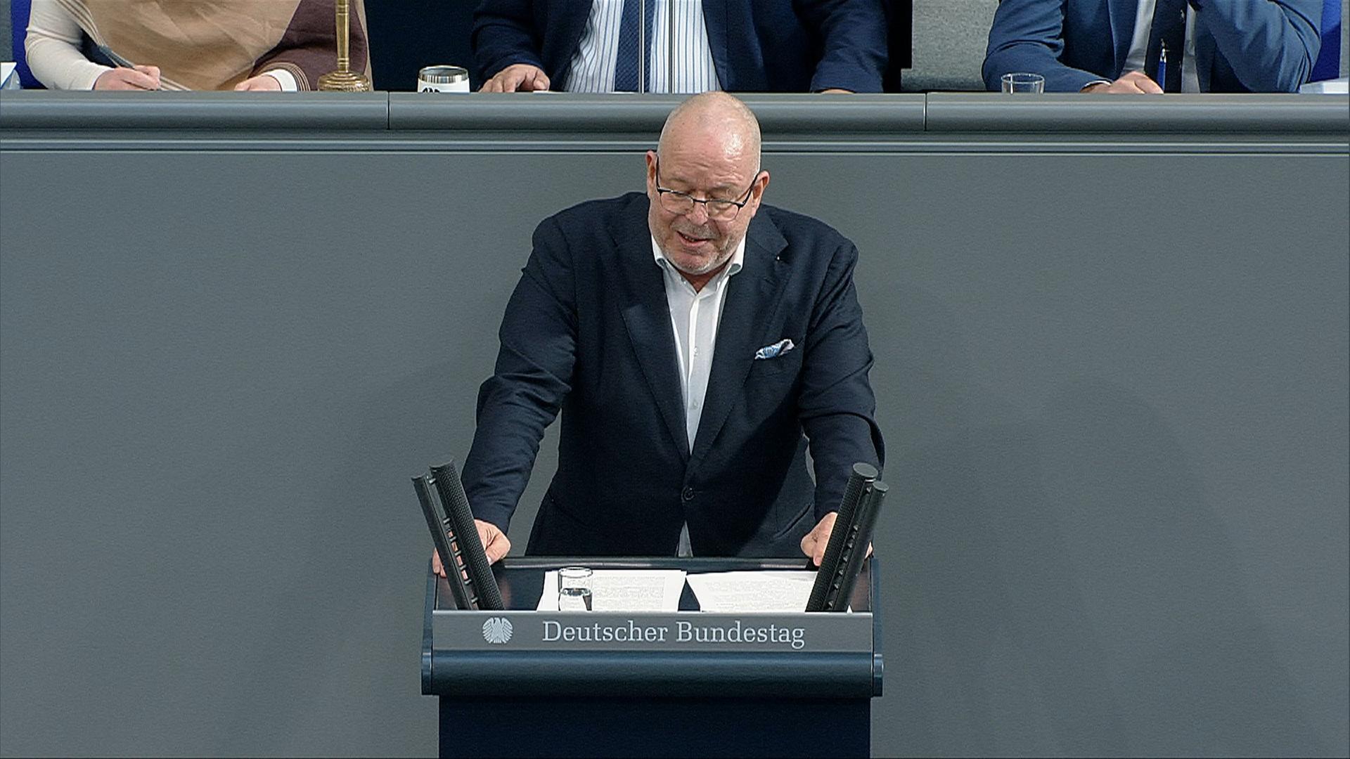 Debatte zu Grenzkontrollen und Zurückweisungen