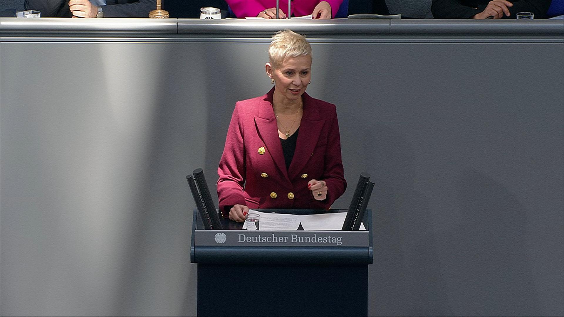 Debatte zum Weltfrauentag