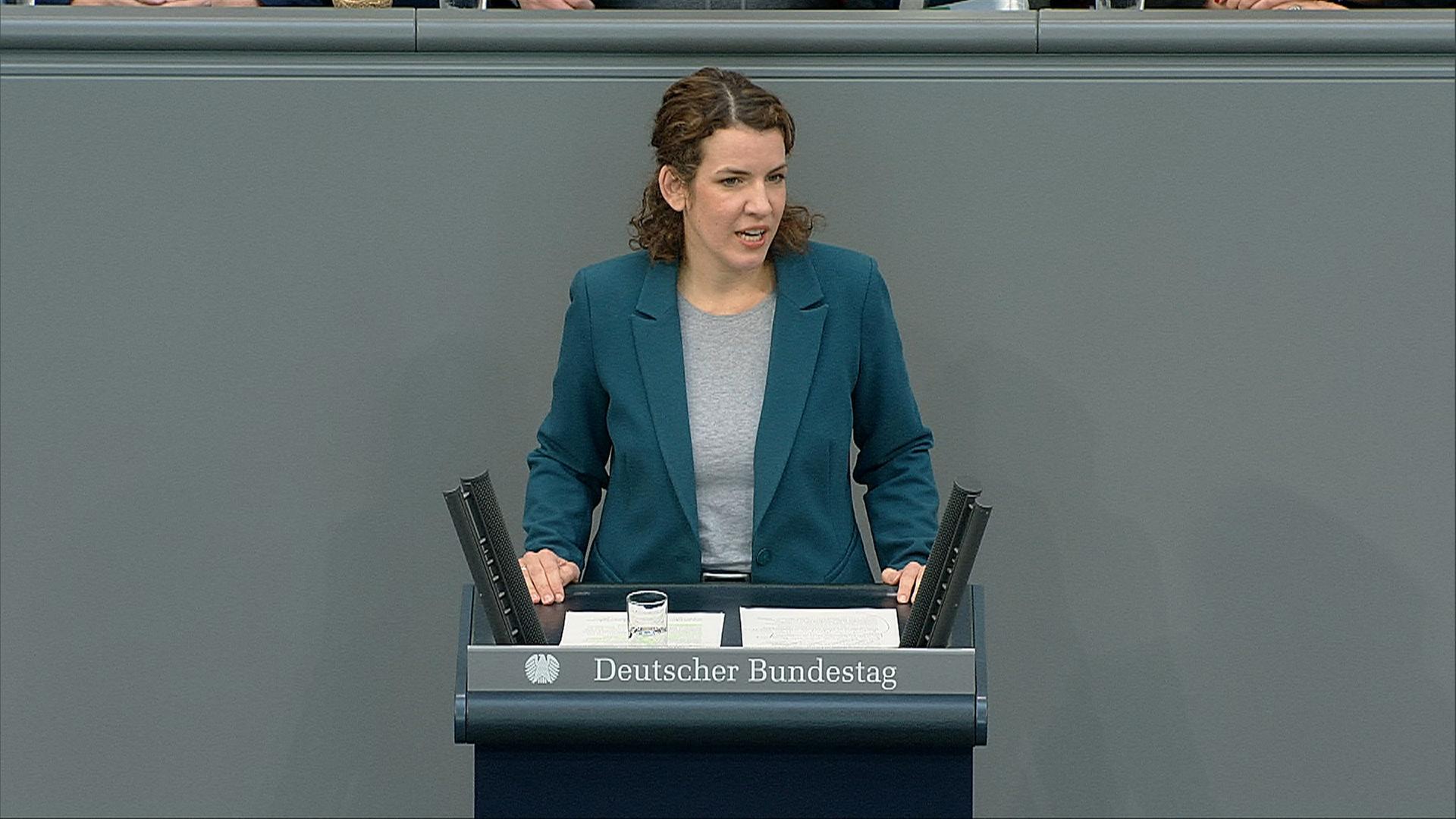 Debatte zur Versorgung bei Schwangerschaftsabbrüchen