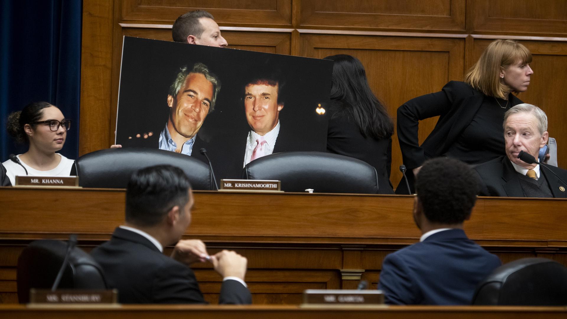 Die Epstein-Akten - Gerät Trumps Macht ins Wanken?