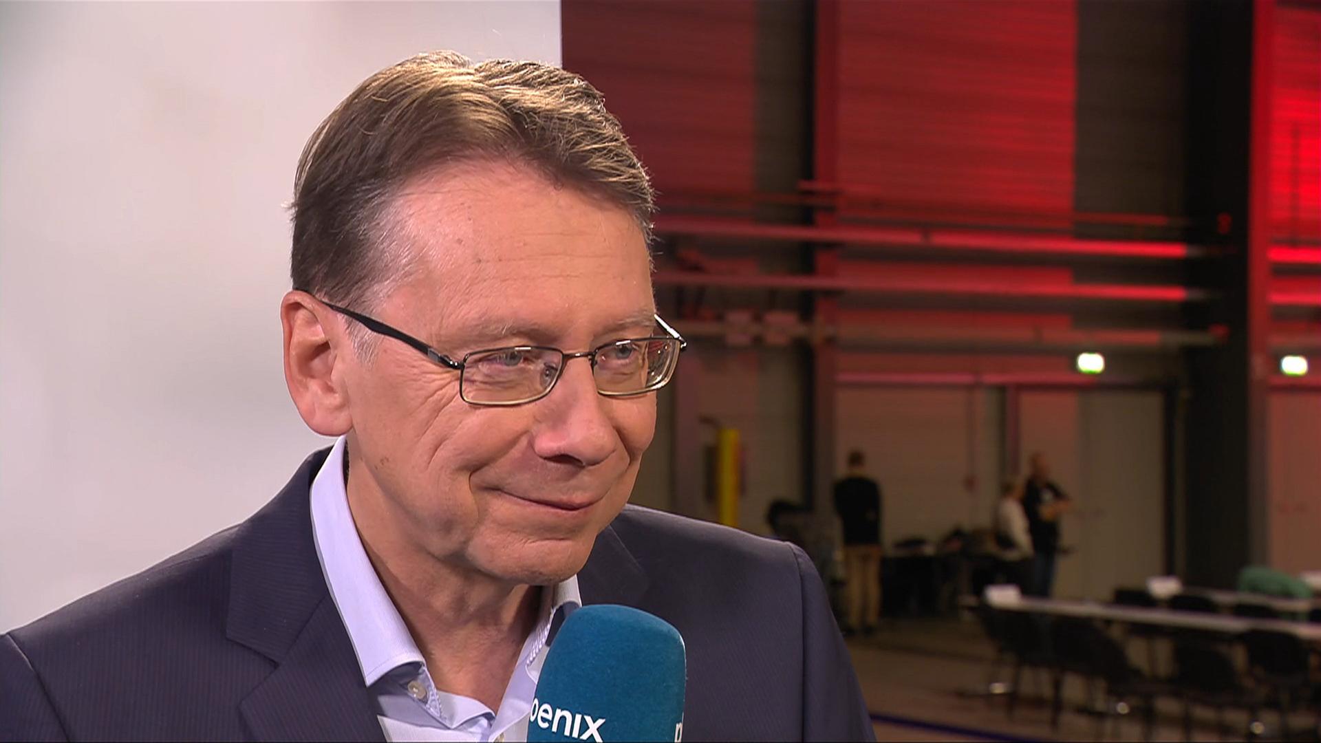 Die Linke: Prof. Uwe Jun im Gespräch mit Katharina Kühn