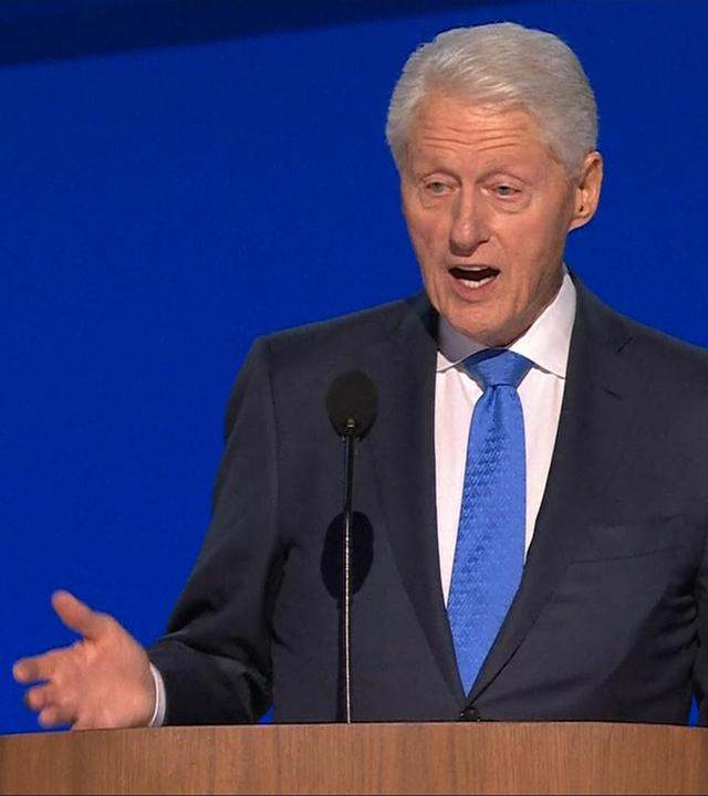 DNC Chicago: Auftritte Clinton, Walz, Pelosi