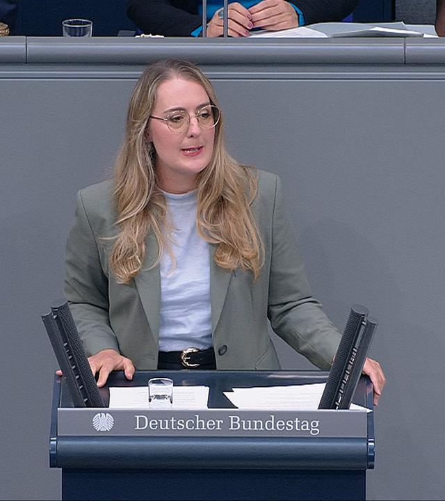 Dröge: Polarisierung "aus dem Kanzleramt heraus"