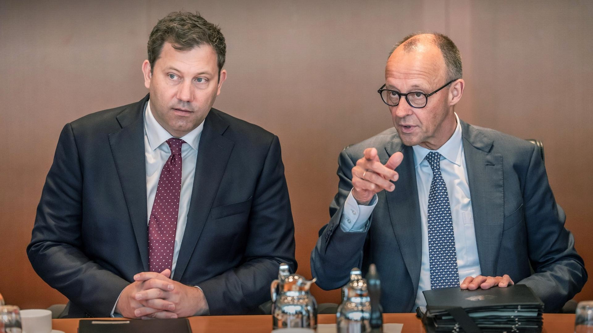 Ein Jahr Schwarz-Rot - Wann wird geliefert?