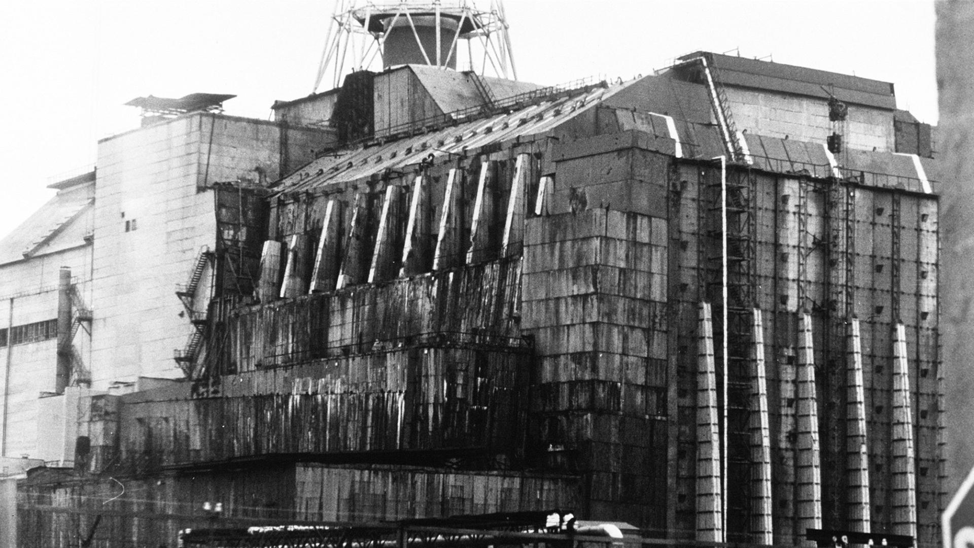 Ein neuer Millionen-Euro-Sarkophag für Tschernobyl