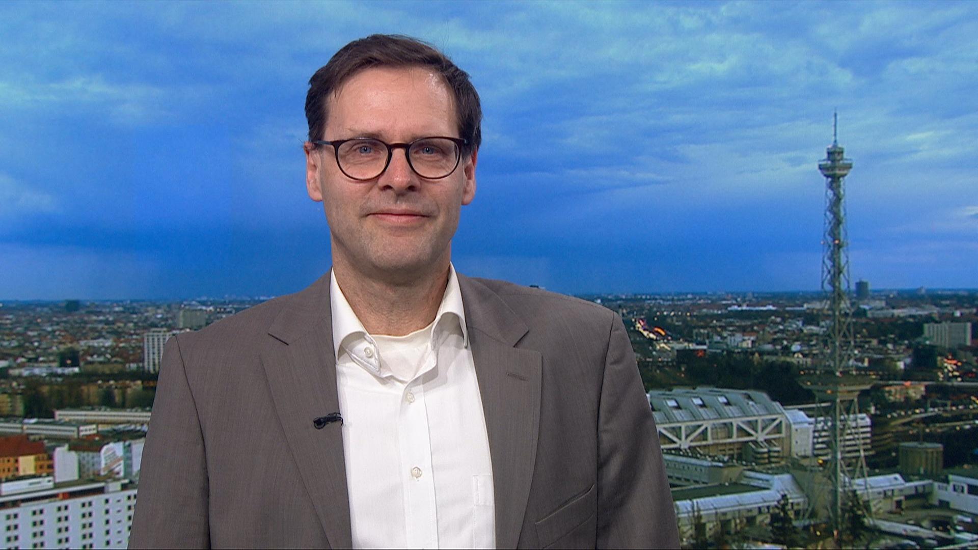 Energiepreise: "Ursache ist Konflikt im Nahen Osten"