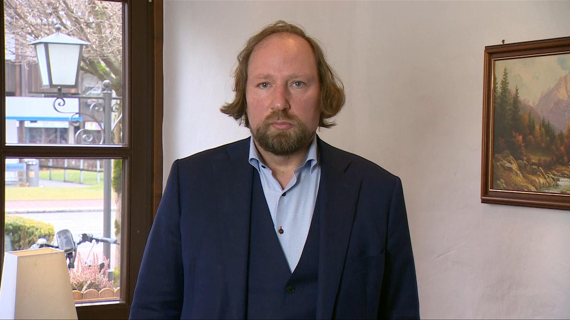 Eskalation in Nahost: "Im klassischen Sinn ist dieser Angriff ganz klar völkerrechtswidrig"