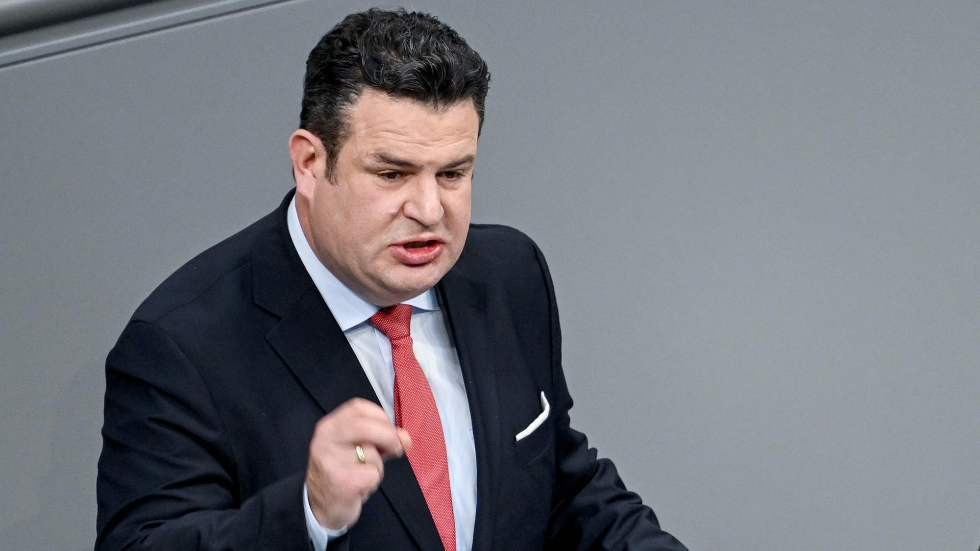 Etat  Arbeit und Soziales