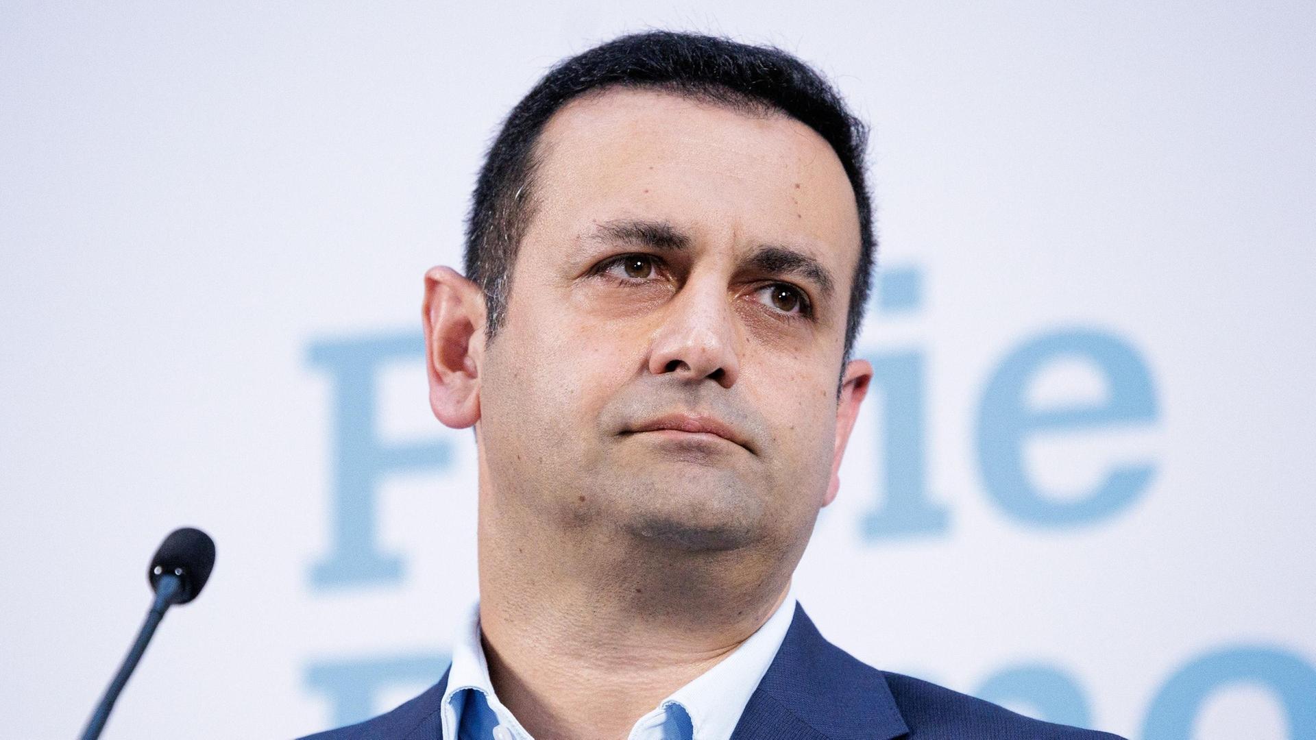 FDP-Generalsekretär Djir-Sarai tritt zurück