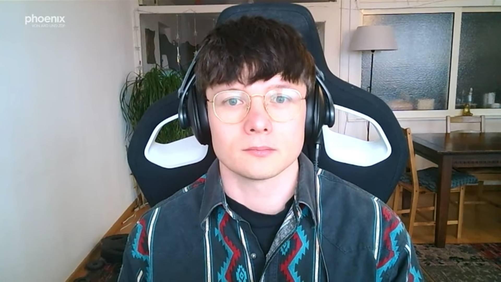 Fritz Espenlaub zu DeepSeek