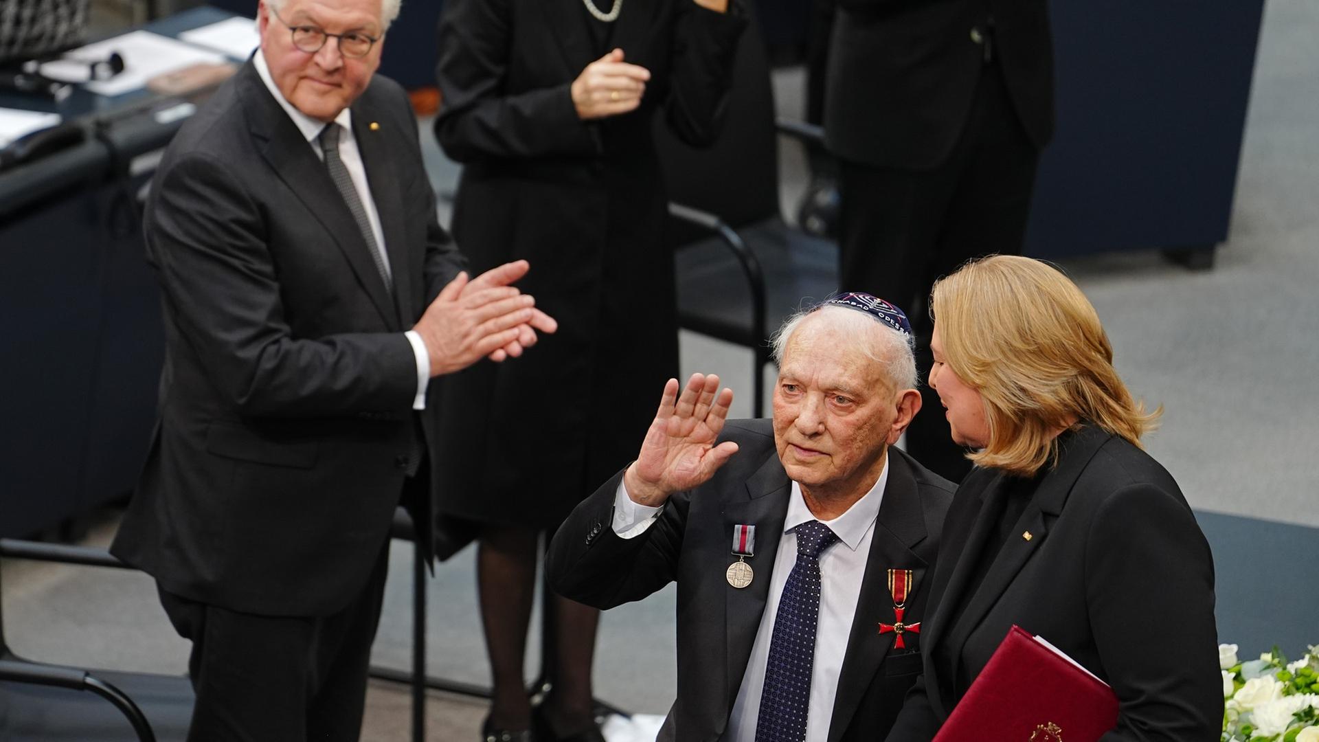 Gedenken an NS-Opfer im Bundestag