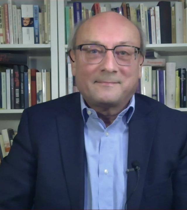 Generaldebatte im Bundestag: Bundeskanzler Merz "verteidigt sich vehement"