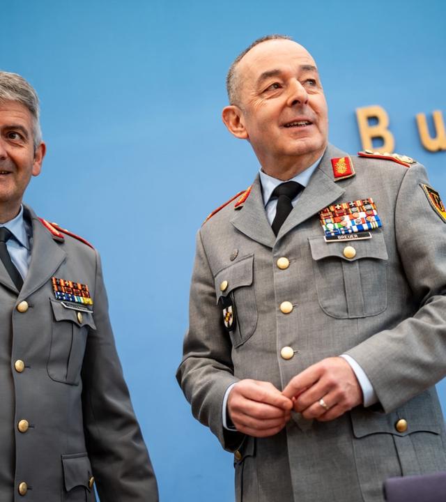 Generalinspekteur zum Manöver "Quadriga"