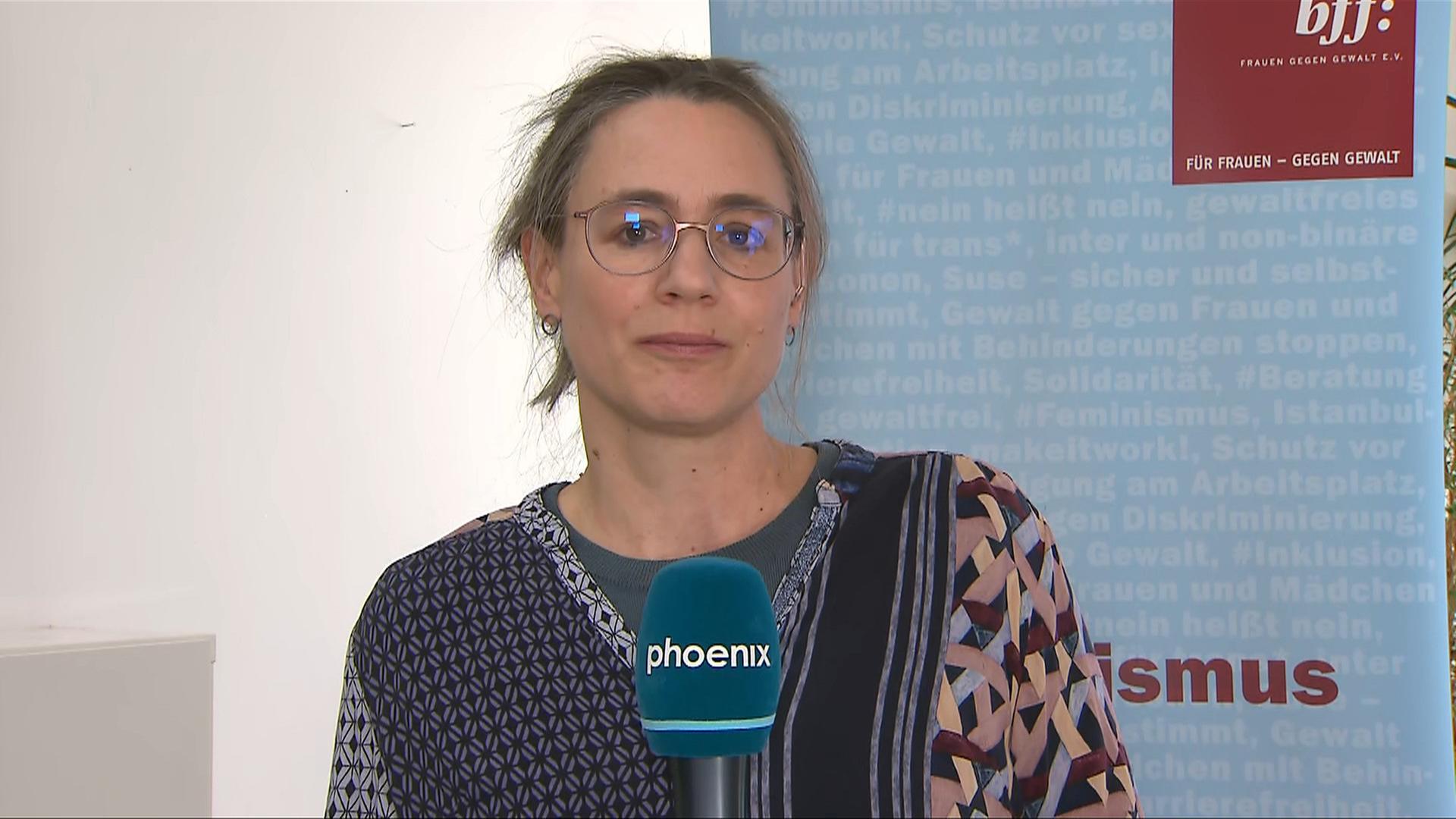 Gewalt gegen Frauen: Beratungsstellen arbeiten an Kapazitätsgrenze