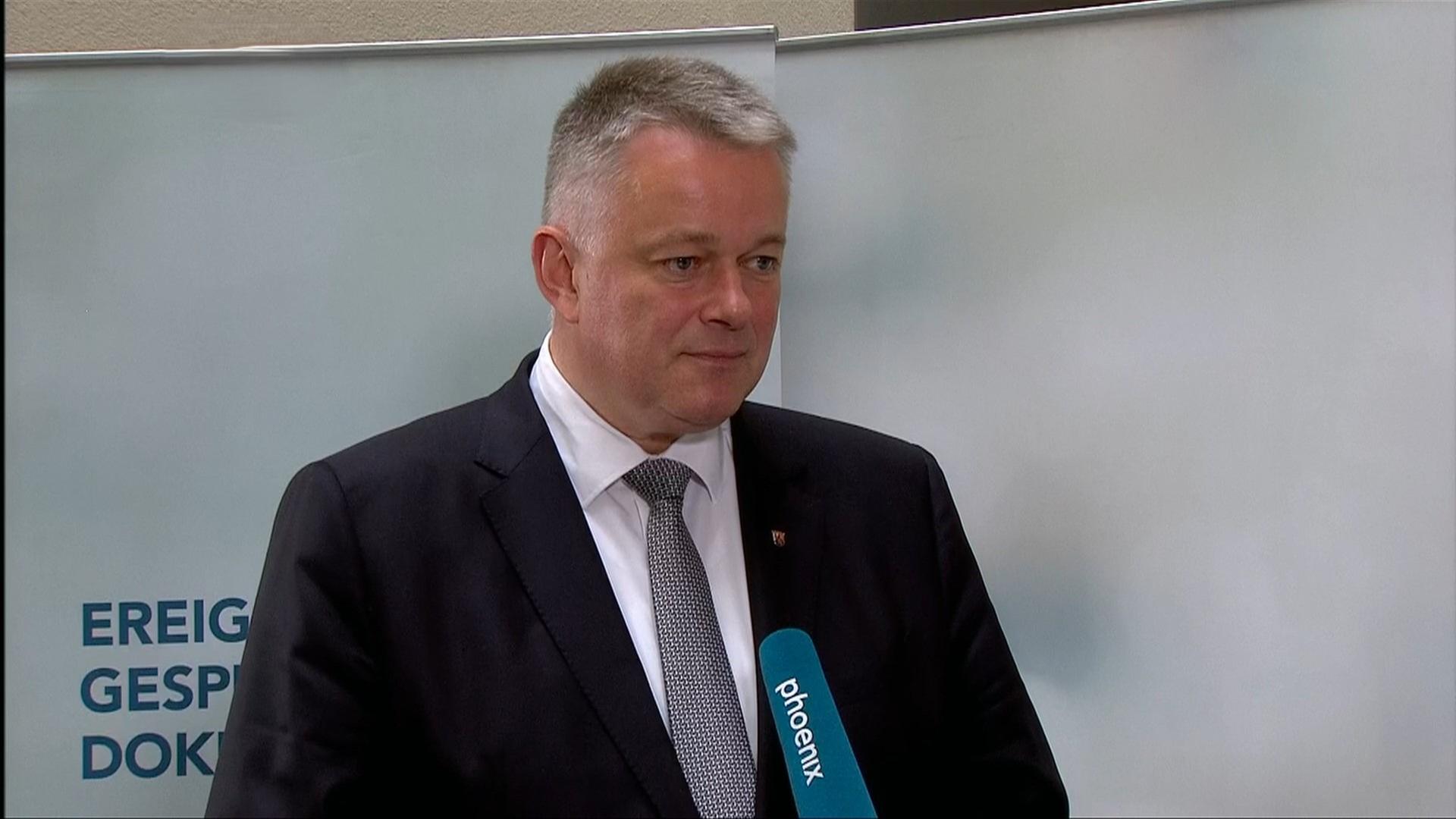 Gordon Schnieder zu Reformen: "Muss man hellhörig werden"
