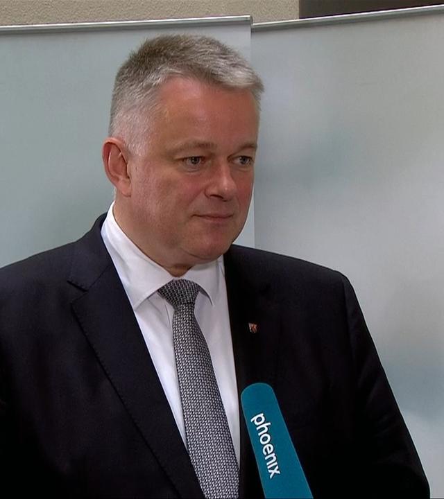 Gordon Schnieder zu Reformen: "Muss man hellhörig werden"