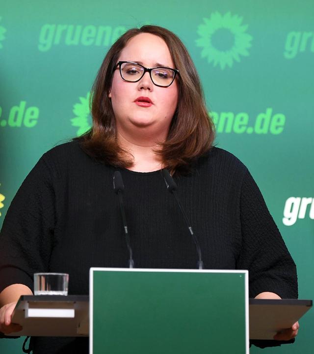 Grüne: Hass und Gewalt entgegenstellen