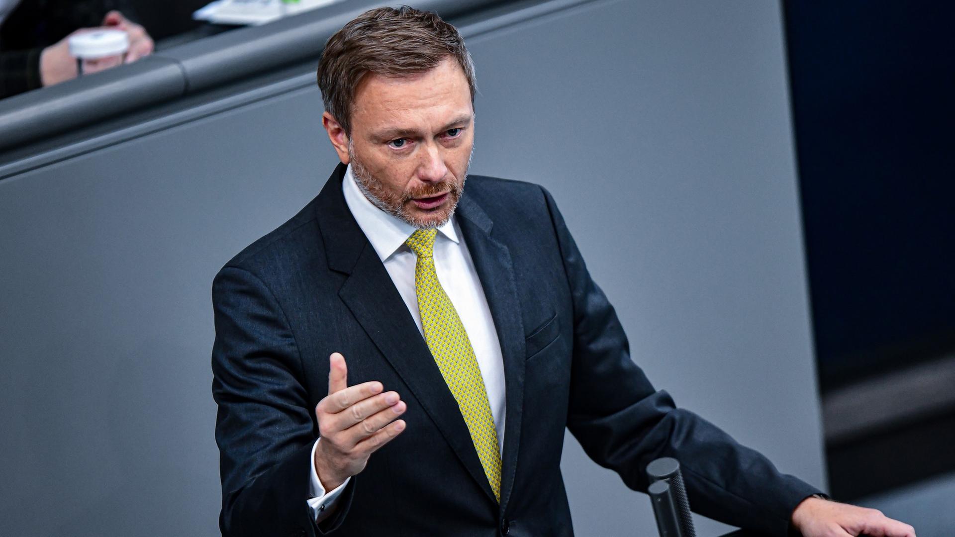 Haushalt 2022: Schlussrunde im Bundestag