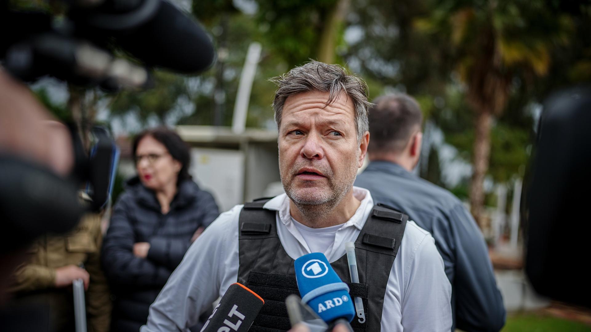 Israel: Unzweifelhaftes Recht auf Verteidigung