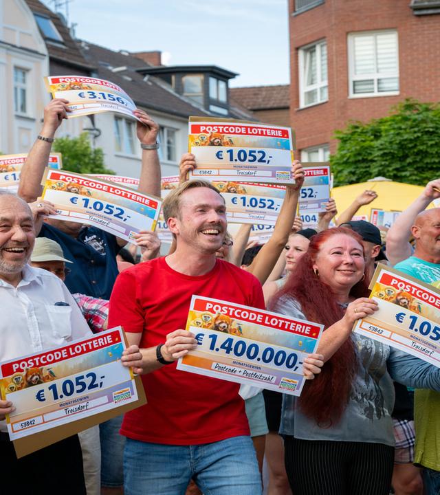 Jackpot! - Millionäre und der Lottofluch