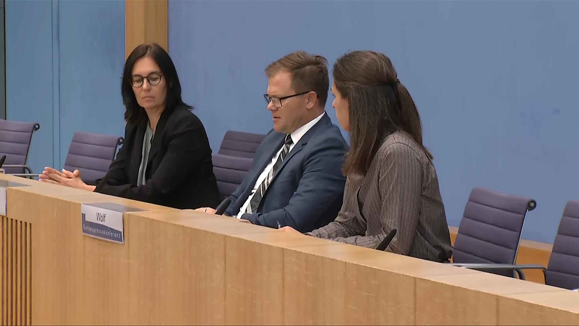 Jahresbericht Stand der deutschen Einheit