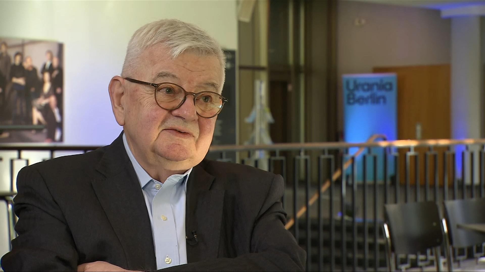 Joschka Fischer: Ungewohnte, neue Rolle für Deutschland